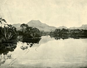 Mount Gould, Du Cane Range, Narcissus River, Lake St. Clair, 1901 von Unbekannt