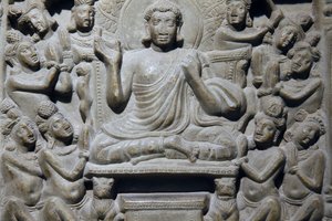 Nationalmuseum von Indien, Delhi. Ayaga-Fries, der Szenen aus Buddhas Leben und den Jatakas darstellt. Ikshvaku, 3. Jahrhundert n. Chr. Nagarjunakonda, Andhra Pradesh. Grauer Kalkstein. Detail. Indien