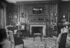Alte georgische Vertäfelung im Büro von Miss Morgan, Haus von Miss Anne Morgan, New York City, 1924 von Unbekannt