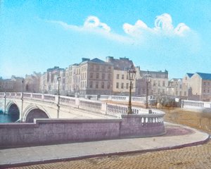 Patricks Brücke mit der Statue von Vater Mathew, um 1910 von Unbekannt