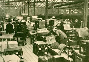 Gepäckstapel am Charing Cross Bahnhof, 1930