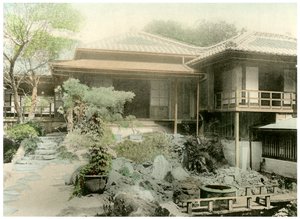 Hintere Ecke eines japanischen Hauses, 1904 von Unbekannt