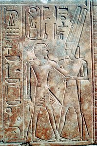 Relief der Königin Hatschepsut in männlicher Kleidung, Tempel des Amun, Karnak, Ägypten von Unbekannt