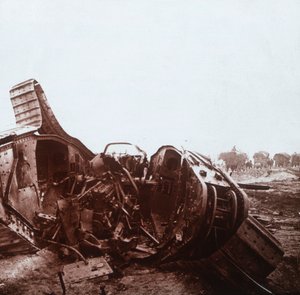 Aufgerissener Panzer, Champagne, Nordfrankreich, ca. 1914-ca. 1918