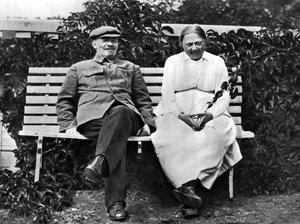 Russischer bolschewistischer Führer Wladimir Lenin und Nadeschda Krupskaja, Gorki, UdSSR, 1922