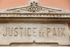 Saint Tropez, Rathaus. Gerechtigkeit und Frieden, Saint-Tropez, Frankreich