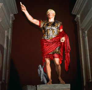 Statue des römischen Kaisers Augustus