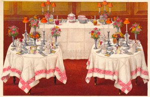 Abendessenstische mit Buffet, um 1907