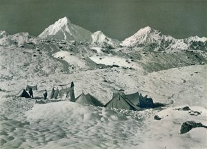 Das Lager unterhalb von Jongsong La, ca. 1903 von Unbekannt