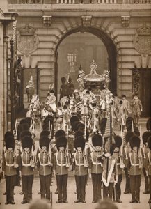 Die Krönungsprozession zur Abtei, 1937