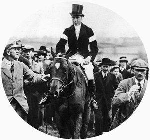 Der Prinz von Wales bei den Grafton Hunt Races auf Pet Dog, um 1930er Jahre