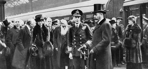 Der Prinz von Wales auf dem Weg nach Australien, 1920 von Unbekannt