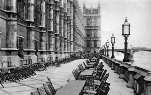Die Terrasse des House of Commons, London, 1926-1927