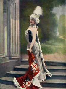 Theatre Des Varietes. - Paris Aux Varietes - La Commere. - Mlle. Saulier, 1904 von Unbekannt