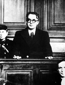 Prozess gegen den französischen pro-nazistischen Autor Robert Brasillach, Paris, 1945 von Unbekannt