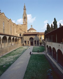 Ansicht der Pazzi-Kapelle, der Fassade und des Glockenturms