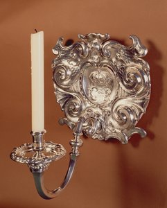 Wandleuchter, einarmig, im anglo-niederländischen Stil der Restaurationszeit, 1668-90 von Unbekannt Unbekannt
