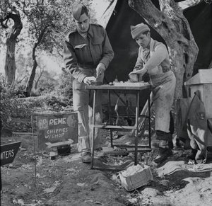 Werkstatt der Elektrischen und Mechanischen Ingenieure, 8. Armee, Italien von Unbekannt