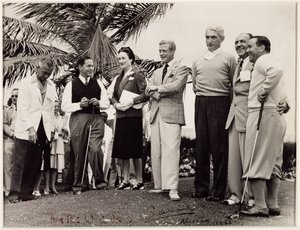Edward, Herzog von Windsor (1894-1972) und Wallis, Herzogin von Windsor (1896-1986) bei einem Golfturnier in Nassau