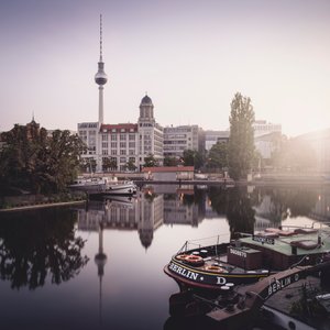 Historischer Hafen, Berlin, Deutschland von Leopold Blonder