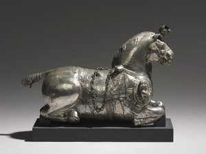 Pferdeförmiges Trinkgefäß, 200-325 von Unbekannt