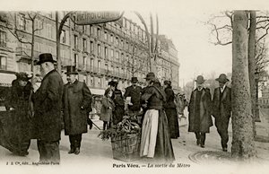 Pariser Métro - Eingang mit Jugendstil-Bogen von Unbekannter Künstler