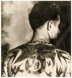 Porträt von Tom Stephen, tätowiert von Bert Grimm, ca. 1942