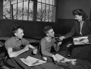 Zweiter Weltkrieg (1939-1945): Paris (Frankreich) 6. April von Unbekannt