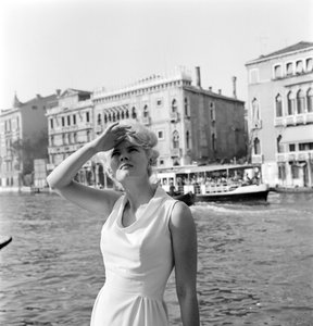 Die Schauspielerin Corinne Marchand - Venedig - 1963