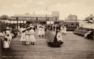 Der Pier von Pocitos, Montevideo, Uruguay