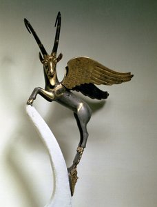 Vasengriff in Form eines geflügelten Steinbocks, Achämenidenzeit, aus Iran, ca. 500 v. Chr.