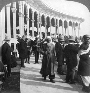 Versammlung im großen Durbar-Amphitheater, Delhi, Indien, 1903 von Underwood and Underwood