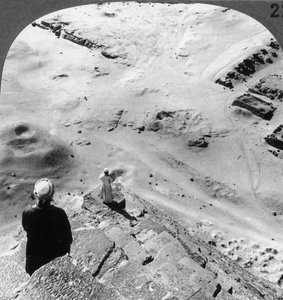 Blick auf die südwestliche Ecke der Großen Pyramide, Ägypten, 1905
