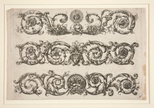 Ornamentales Design mit floralen Arabesken (Sonne)