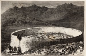 Ein Guebra (oder Zoroastrischer) Friedhof in der Nähe von Teheran (Iran), in Form eines großen Turms mit einem Umfang von 60 Metern und einer Höhe von 5 Metern; das Innere ist in gemauerte Boxen angeordnet, jede dient als Eingang zu den Gewölben oder Knoch von Unknown artist