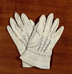 Paar Handschuhe von Napoleon II, König von Rom (1811-1832), Sohn von Kaiser Napoleon I (1769-1821) von Unknown artist