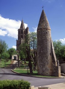 Tor der Stadt und der Kirche von Avignonet in Lauragais (31), Überreste eines Katharerlandes, das 1229 zerstört wurde. von Unknown artist