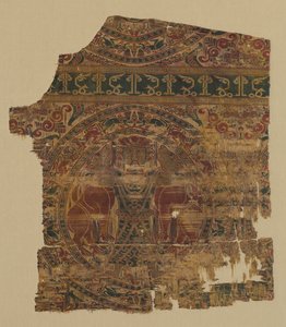 Fragment mit Löwenbezwinger von einer Dalmatik des Heiligen Bernhard Calvo