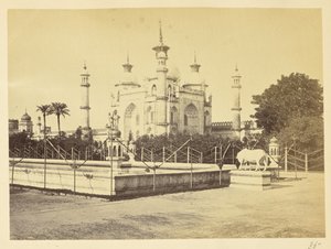 [Grab von Zinat Algiya im Hussainabad Imambara Komplex, Lucknow] von Unknown artist