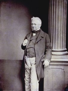 Ganzkörperporträt des französischen Politikers Adolphe Thiers in eleganter Kleidung des 19. Jahrhunderts von Unknown photographer