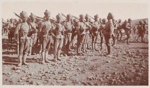 Indische Armeesoldaten bei der Parade während der Operationen in Waziristan