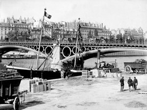 Paris: Le pont du Carrousel und die Docks - Fotografie, Ende 19. Jahrhundert von Unknown photographer
