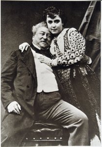 Porträt von Alexandre Dumas Père (1802 - 1870) und seiner Geliebten von Unknown photographer