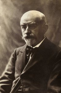 Porträt von Joris Karl Huysmans (1848-1907), Schriftsteller und Literaturkritiker. Fotografie, Ende des 19. Jahrhunderts. von Unknown photographer