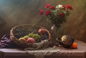 Klassische Früchte und Rosen von UstinaGreen