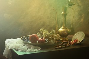 Orientalisches Granatapfel-Stillleben von UstinaGreen