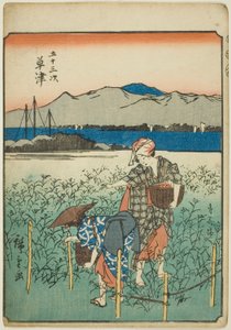 Kusatsu, aus der Serie "Dreiundfünfzig Stationen [des Tokaido]", auch bekannt als die Figuren-Tokaido von Utagawa Hiroshige
