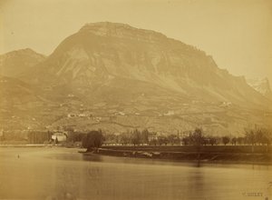 Isère Fluss, Mont Saint-Eynard, Dent de Crolles von Grenoble, Frankreich von V. Muzet