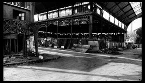 Abriss des Zentralmarktes in Paris im August 1971 (s/w Foto) von Victor Baltard