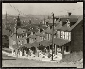 Zweifamilienhäuser in Bethlehem, Pennsylvania von Walker Evans